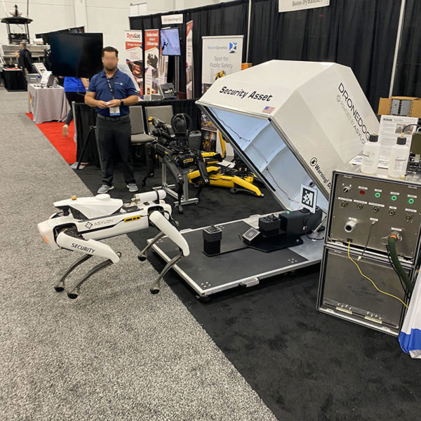 Field-GDS_CBDS-warrior-show-Asylon-dog-house-drone-2_800